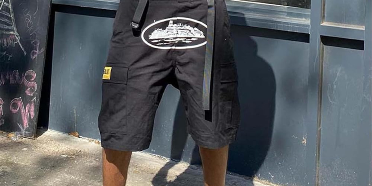 Corteiz Shorts: Trendy Urban Fashion with Easy Comfort