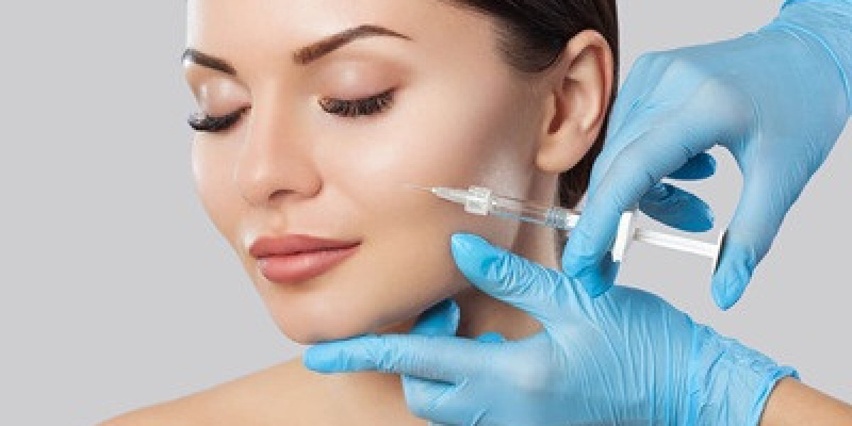 Combining Dermal Fillers in Dubai with Skin Treatments