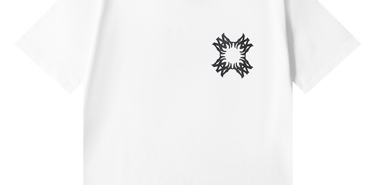 Why Stussy Shapes the Vibrant Identity of Underground Streetwear Culture