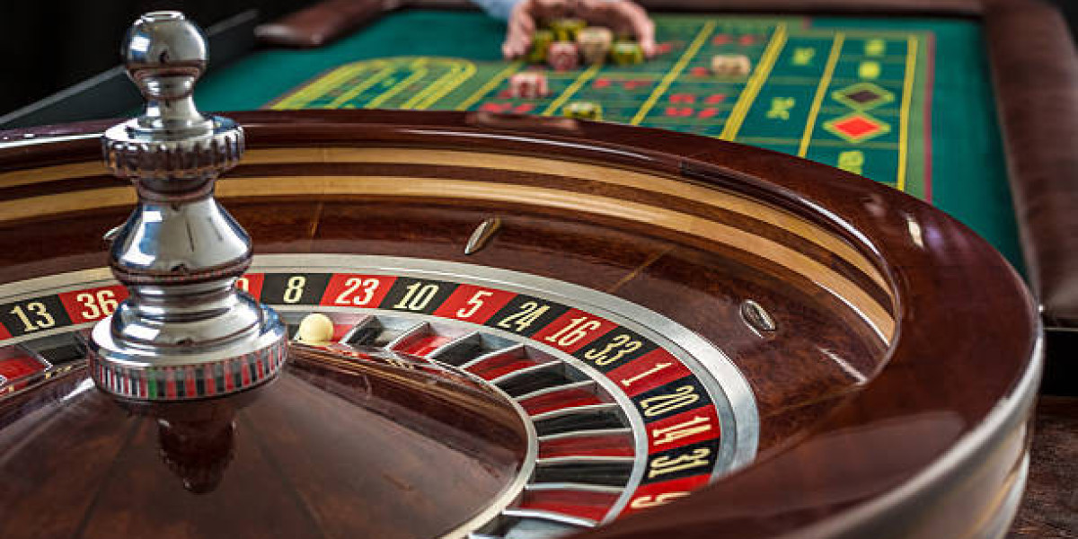 The Rise of Megaways Slots: Analyzing How This Innovative Feature is Shaping Online Casino Gaming
