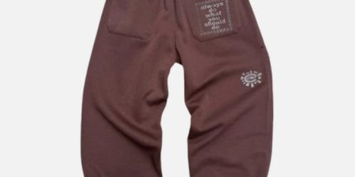 Adwysd Joggers: A Modern Essential Where Comfort Meets Everyday Style